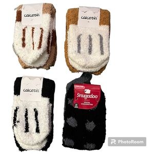 NEW IN PACKAGING Fluffy Adult Socks - Set of 4